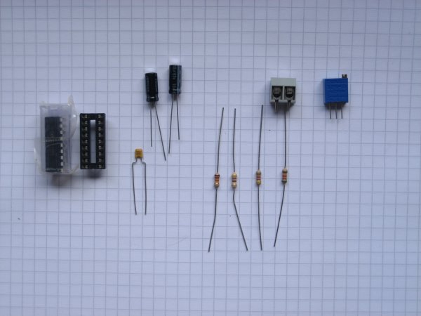 LED-Spannungsanzeige - Bauteilesatz